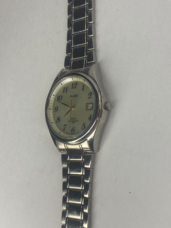 Alba V147-0AJ0 : Elegancia Clásica y Durabilidad 34mm SOLAR - Imagen 3